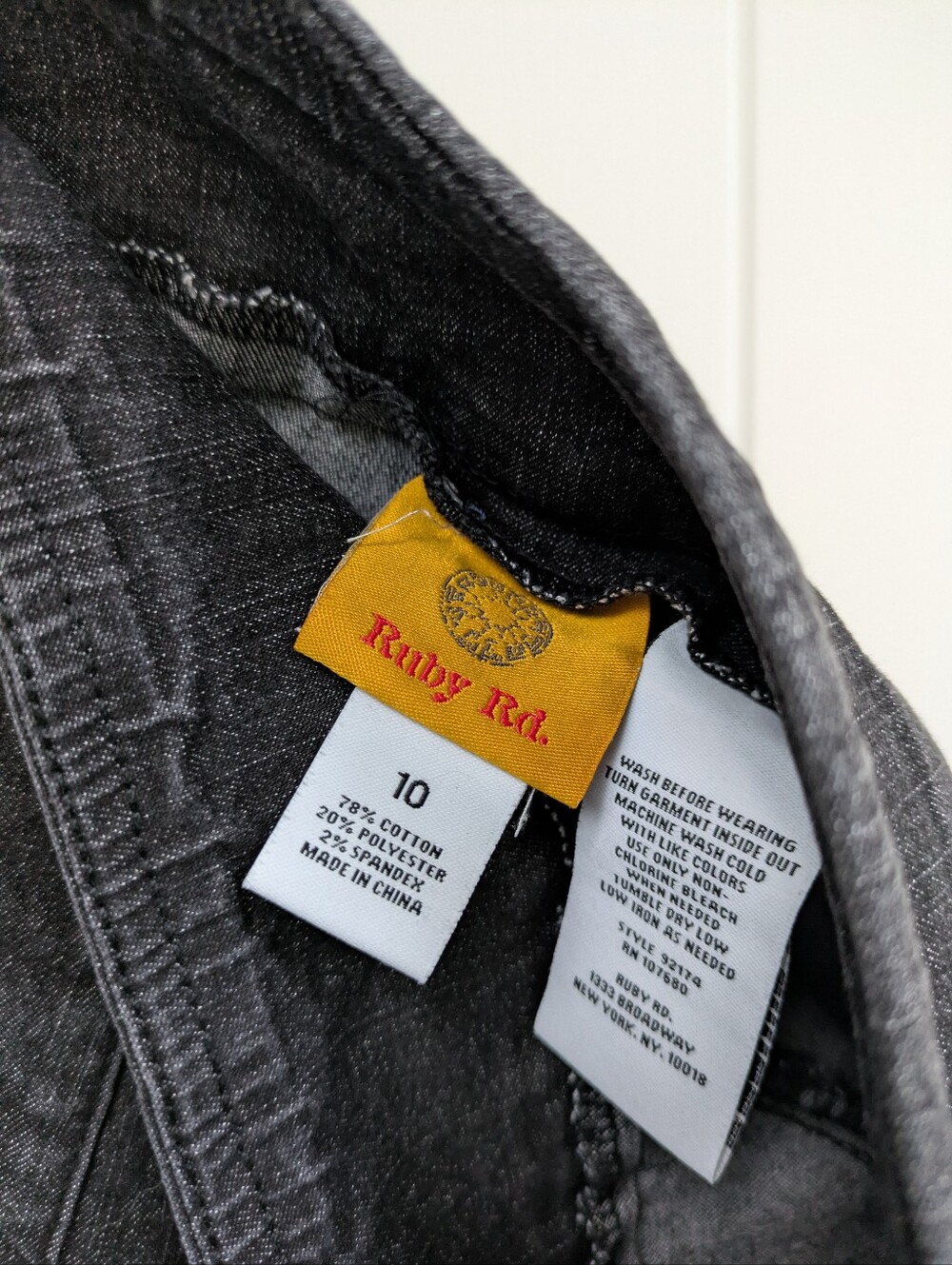 Ruby Rd. Black Stretch Denim Capris - Picture 3 of 4